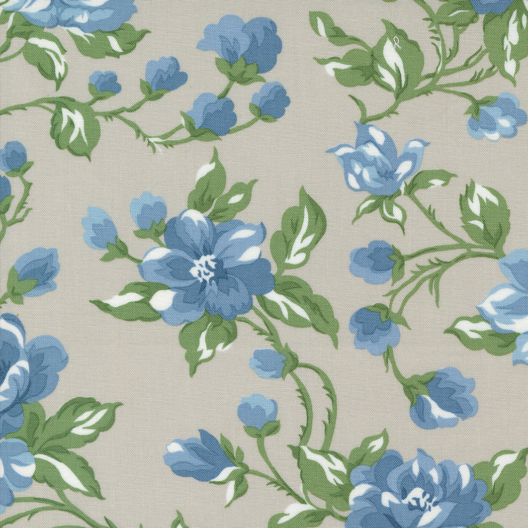 Cottage in Gray - 1/2 Yard - Shoreline by Camille Roskelley for Moda (55300 16)