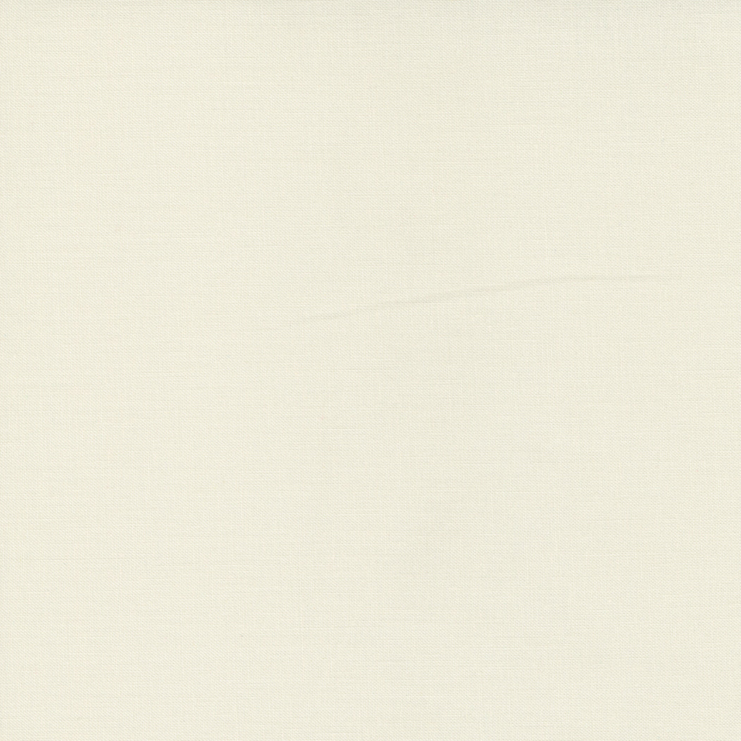 Porcelain Bella Solids Junior Jelly Roll (20 pieces) by for Moda (9900JJR 182)