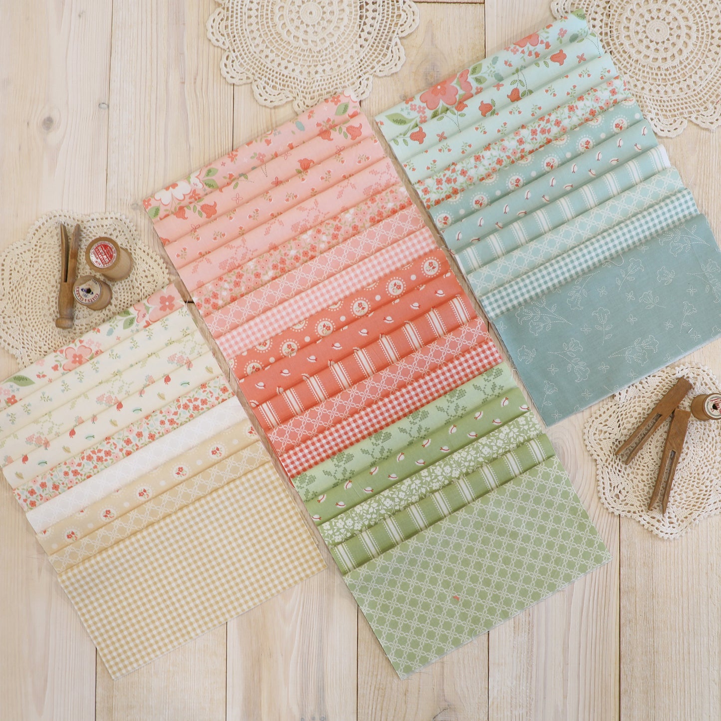Sunbonnet Jelly Roll (40 pcs) by My Sew Quilty Life for Moda