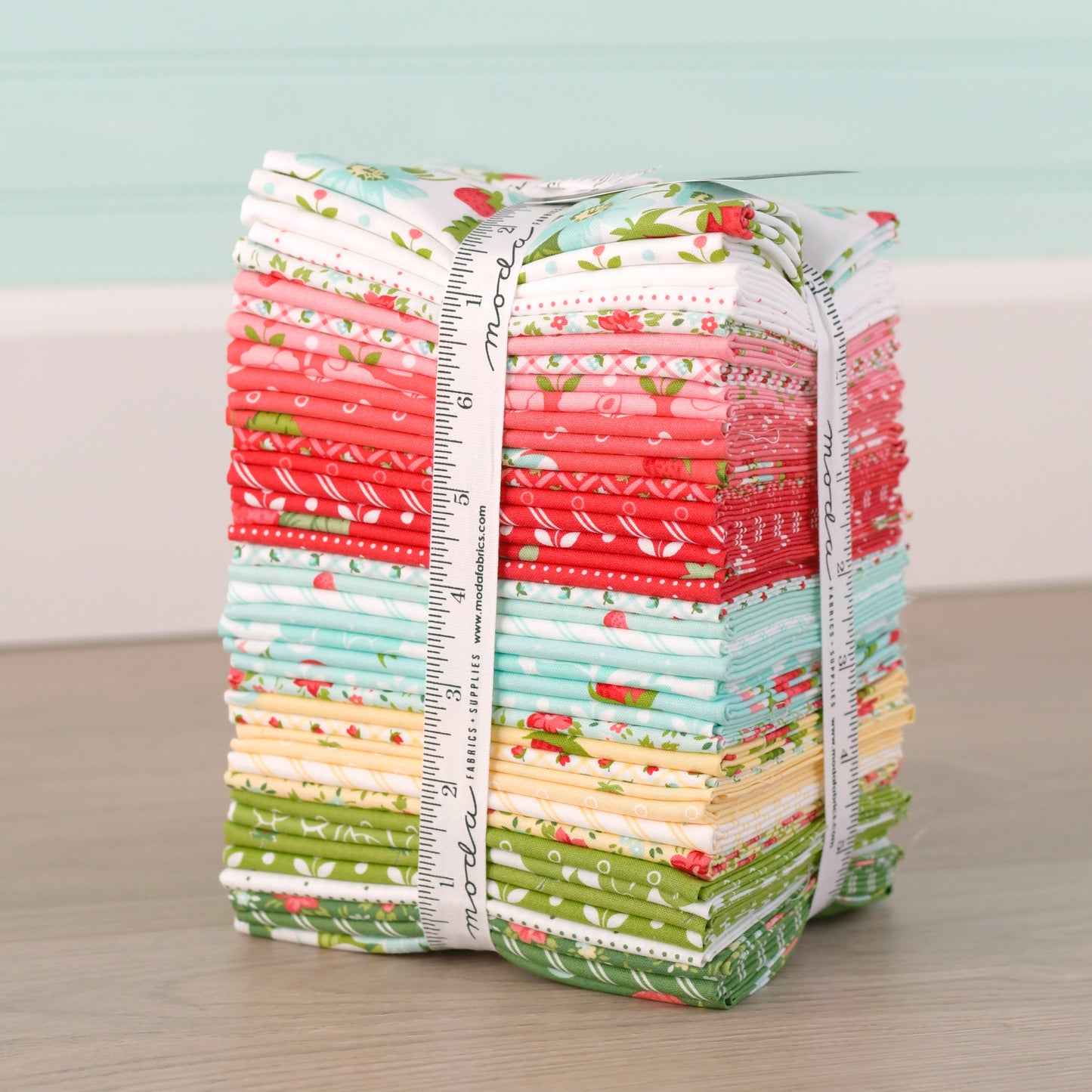 Bloomsberry Fat Quarter Bundle (40 pieces) by Camille Roskelley for Moda (55350AB)