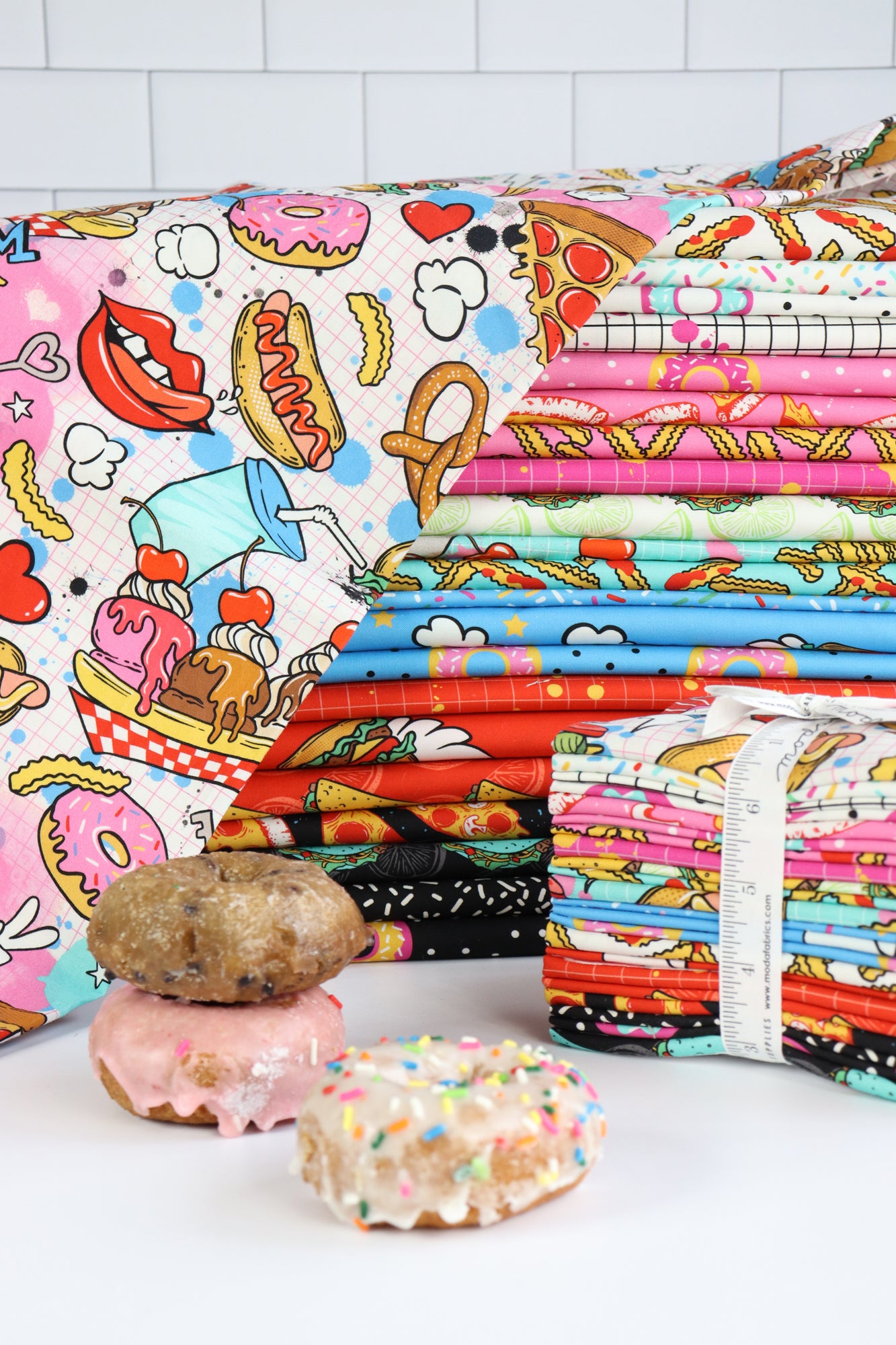 Snack Shack Fat Quarter Bundle (22 pieces) by Crystal Manning for Moda (11940AB)