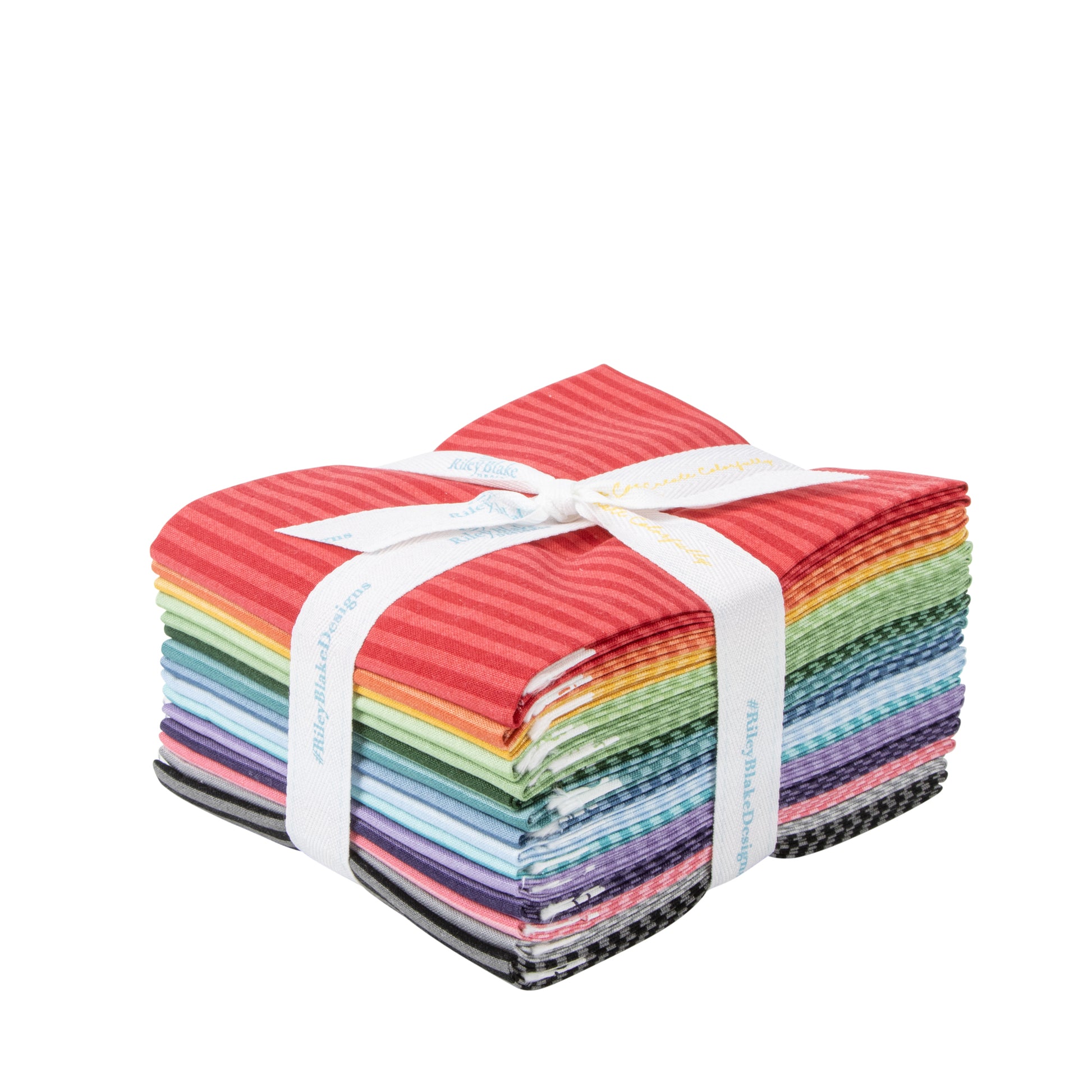 1/8" Tonal Stripe Fat Quarter Bundle (15 pieces) by Riley Blake Designs for Riley Blake Designs (FQ-500-15)