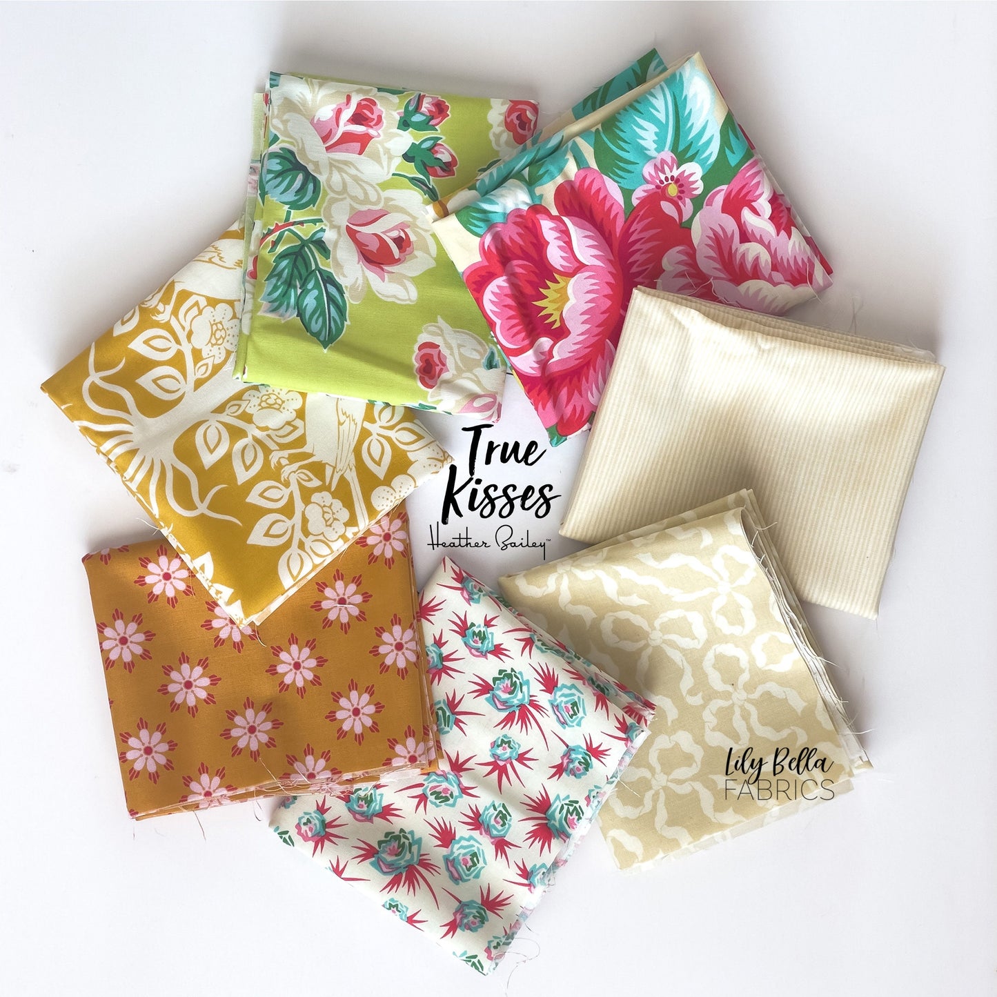 True Kisses - Gold Palette - Fat Quarter Bundle (7 pcs) by Heather Bailey for Figo Fabrics