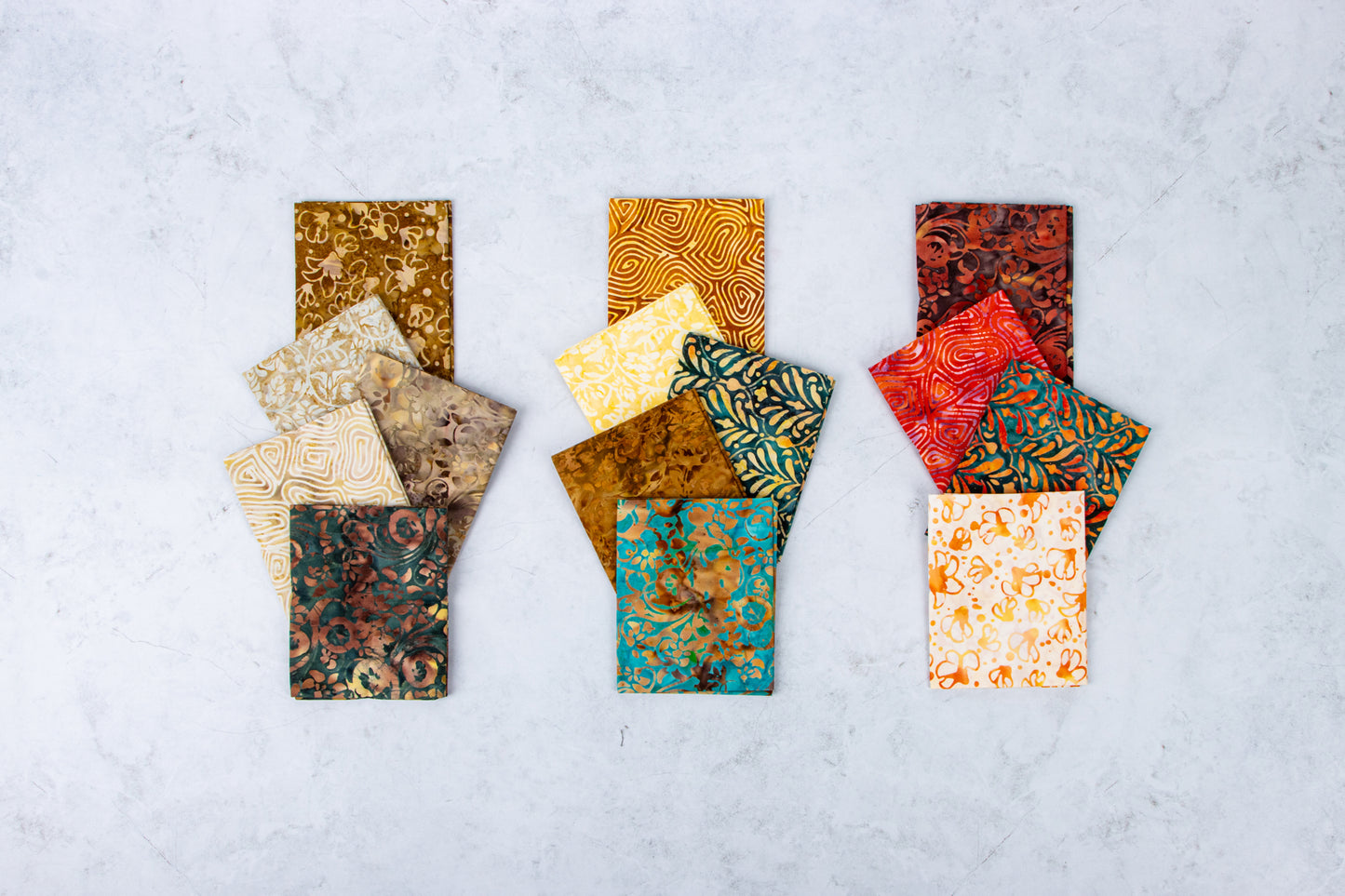 Landscape Floreale Expressions Batiks Rolie Polie (40 pieces) by Riley Blake Designs for  (RP-23216-40)