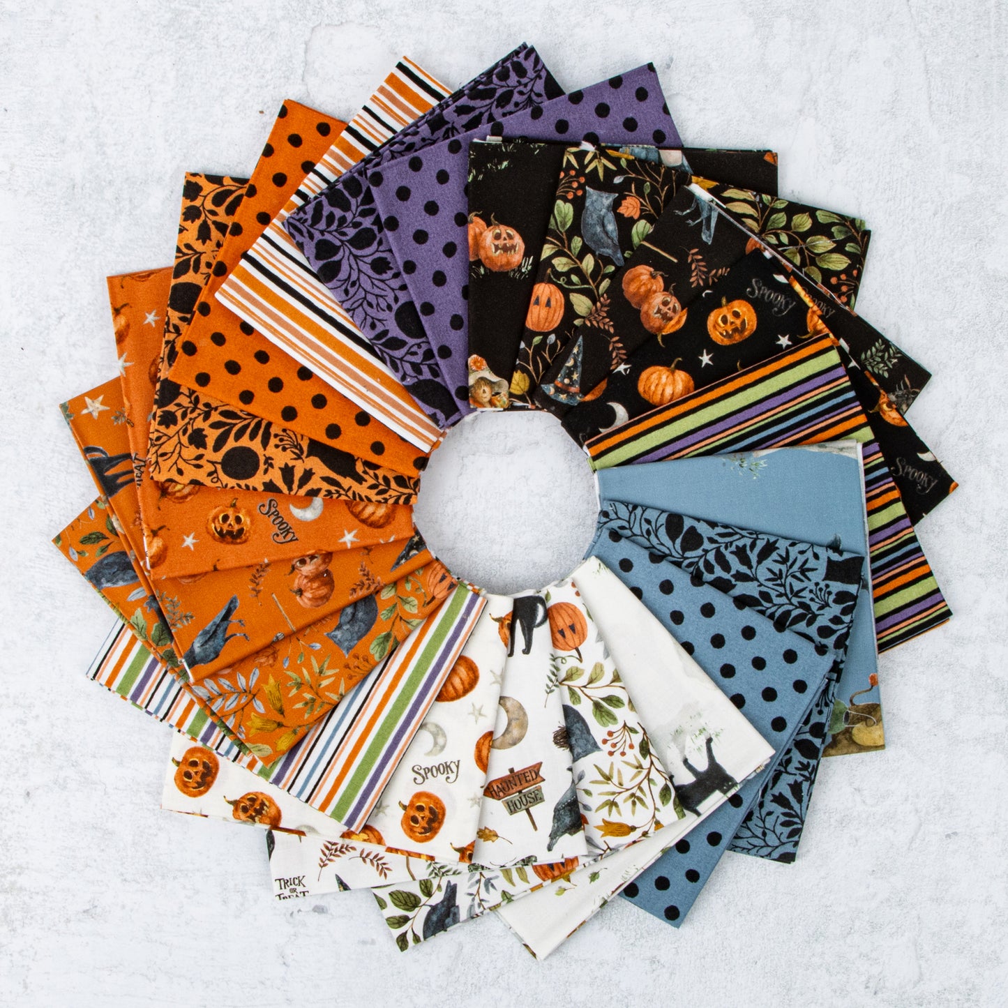 Trick or Treat Fat Quarter Bundle (21 pcs) by Lisa Audit for Riley Blake Designs