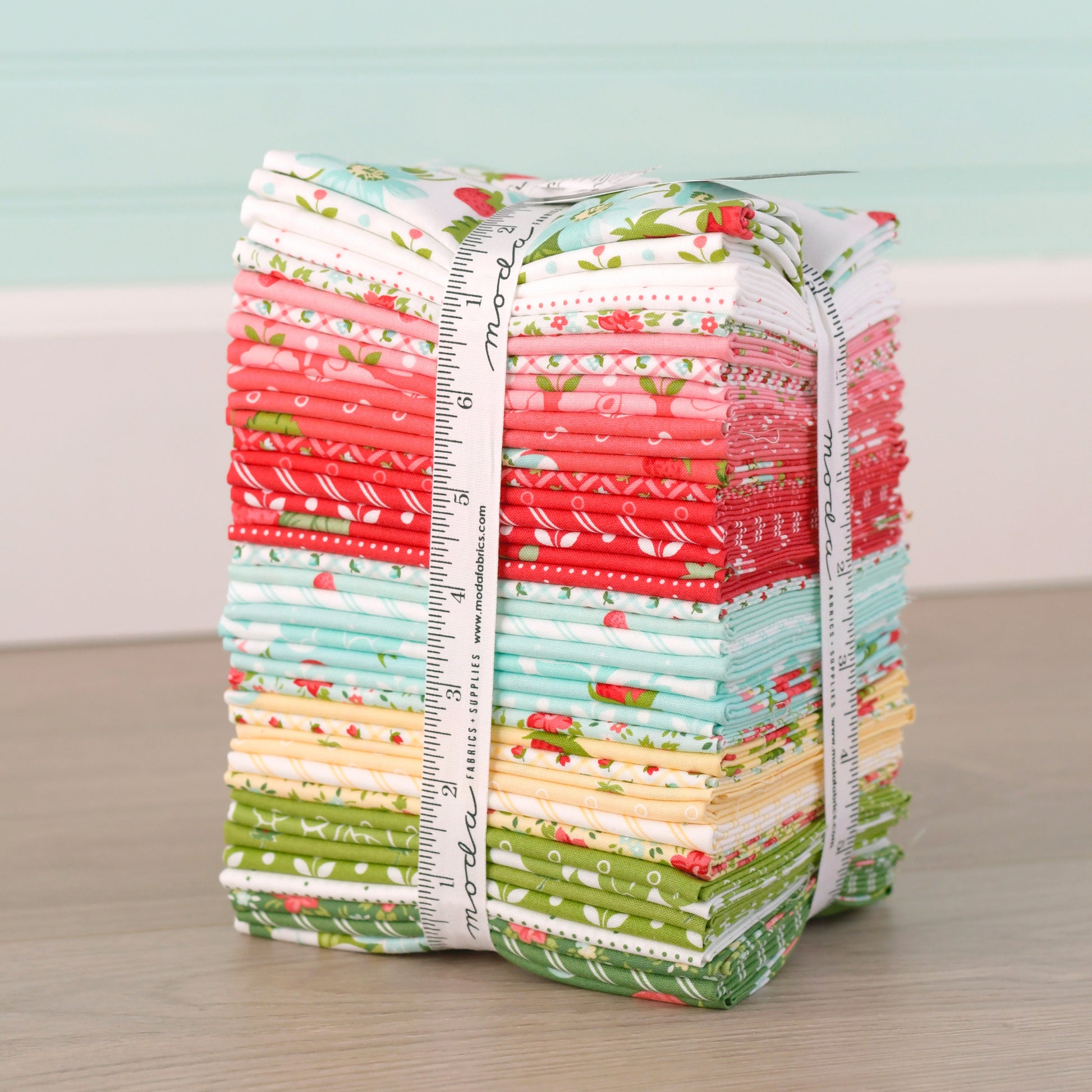 Bloomsberry Fat Quarter Bundle (40 pieces) by Camille Roskelley for Moda (55350AB)