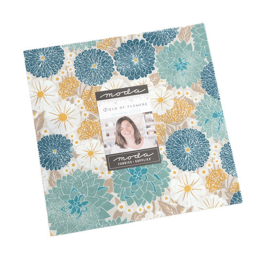 Field of Flowers Layer Cake (42 pcs) by Katharine Watson for Moda