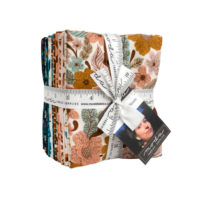 Feather and Forest Bloom Fat Quarter Bundle (20 pieces) by Linn Warme for Riley Blake Designs (14140AB)