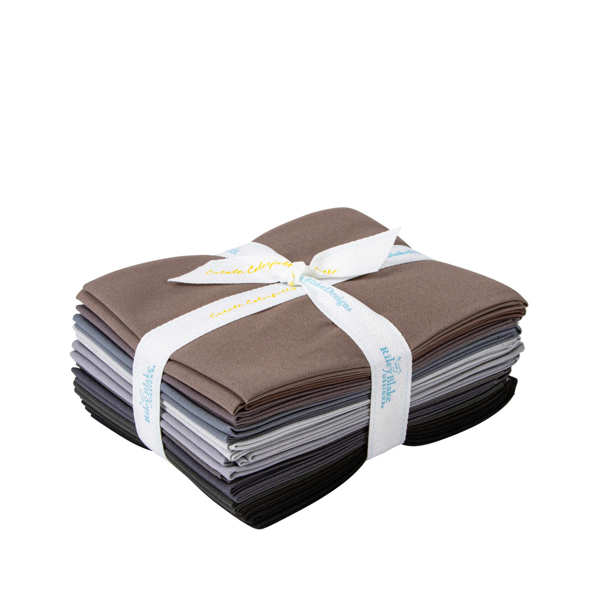 Gray Confetti Cottons Fat Quarter Bundle (15 pieces) by Riley Blake Designs for Riley Blake Designs (FQ-GRA120-12)