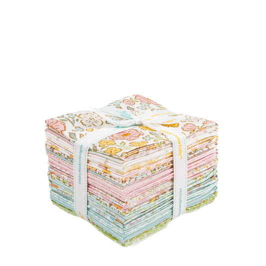 Little Posies Fat Quarter Bundle (21 pieces) by Cayla Naylor Design for Riley Blake Designs (FQ-18320-21)