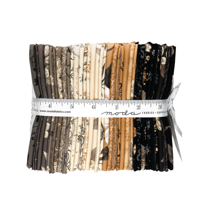 Magnolia Fat Quarter Bundle (34 pieces) by Howard Marcus for Moda (46280AB)