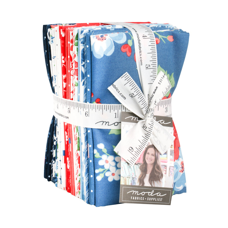 stars-and-stripes-fat-eighth-bundle-camille-roskelley-moda